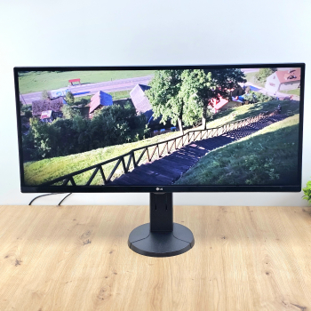 Monitor Second Hand LG 34WL750-B LED Ultrawide Diagonala 34 inch Rezolutie 3440x1440 Stare Buna 