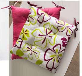 Pernuta pentru scaun cu doua fete rosie cu flori 45x45cm MN0198499 
